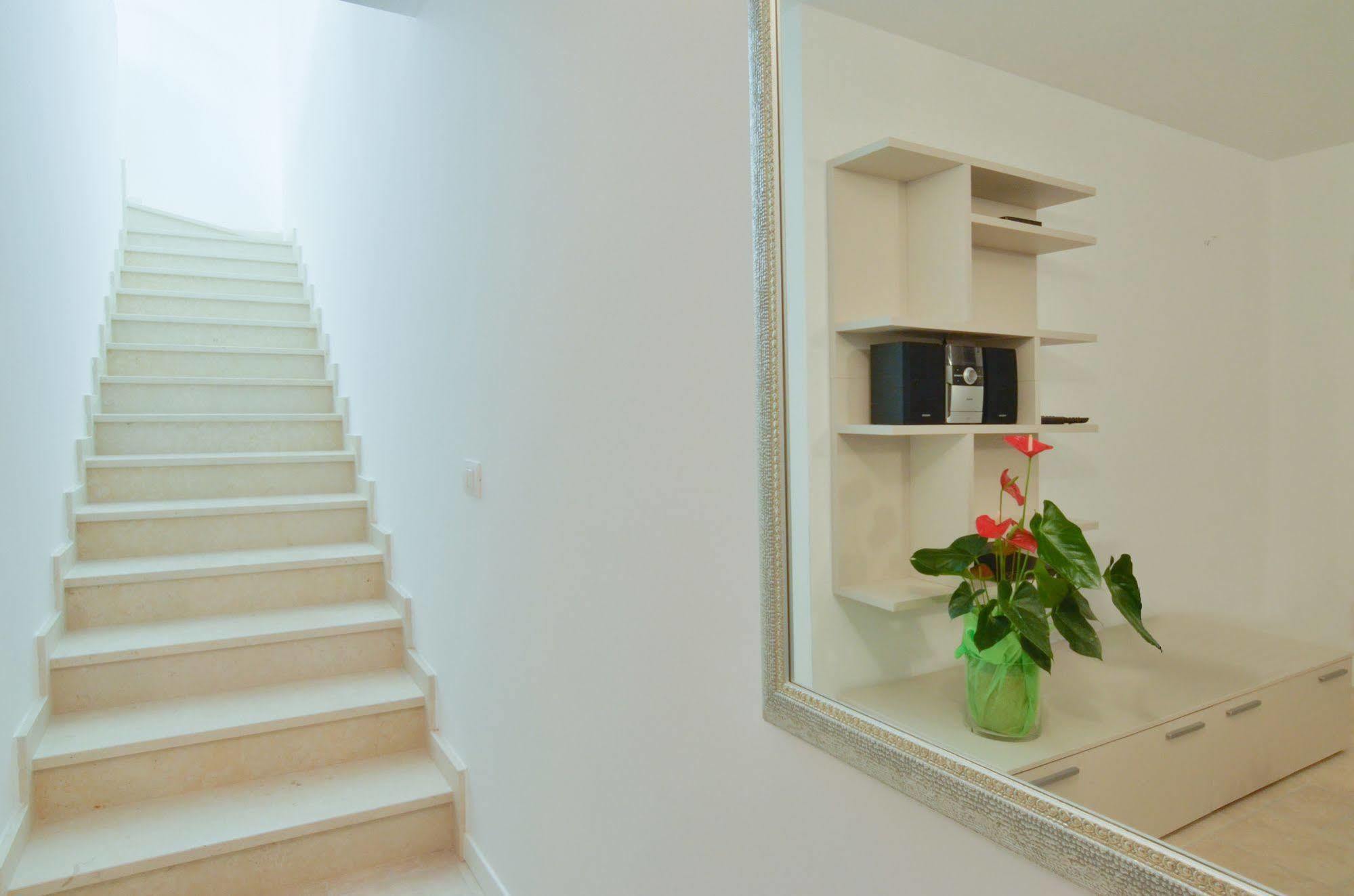 Halldis Apartment